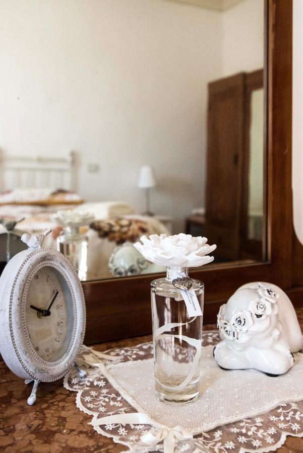 Casa Del Priore Usigliano Ngoại thất bức ảnh